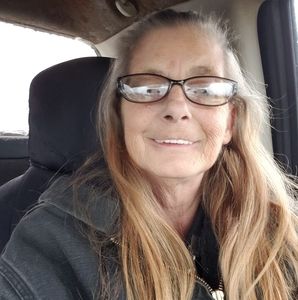 Meet your Posher, Sondra